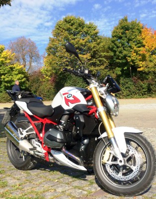 r1200r.JPG