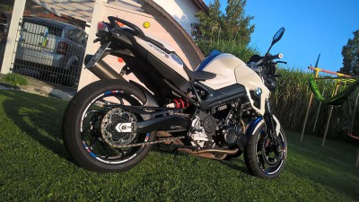 F800RS_01.jpg