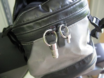 diebstahlschutz-fuer-Tasche-offen.JPG