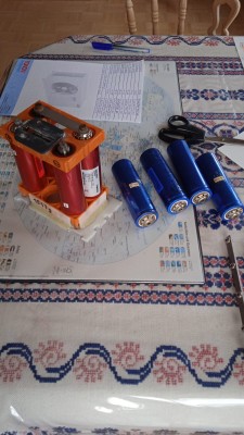 Rote Headways.jpg (176.59 KiB) 18289-mal betrachtet Rote Headways.jpg